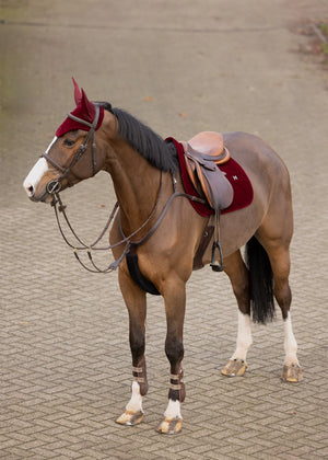 Maximilian Velvet Dressuur Zadeldek (Ruby)