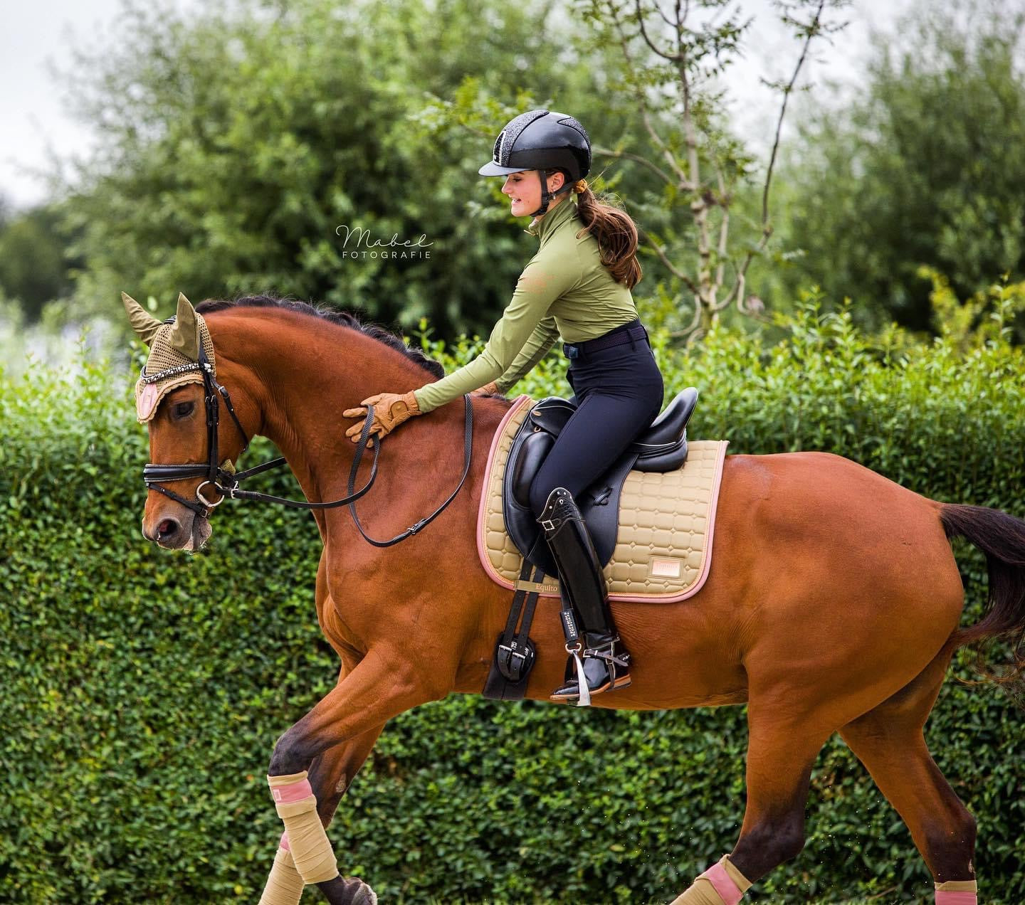 Equito Base Layer - Olive Blush - Horse Musthaves